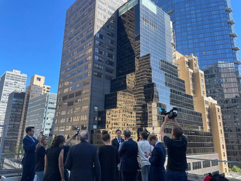 Premier Rutte bij AVVN in New York