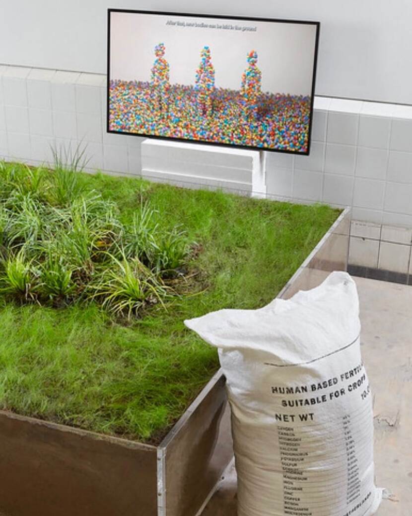 Dutch Design Week 2022 - Human fertilizer door Greta Ballschuh