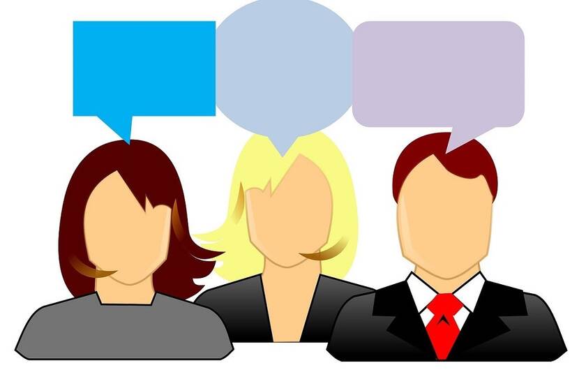 Tekening 3 personen die wat willen zeggen